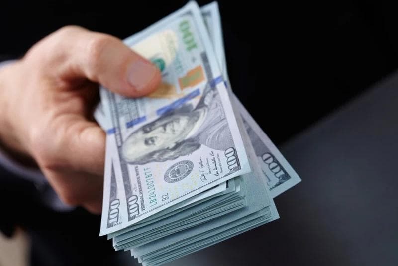 Male handing Lawsuit Loan cash