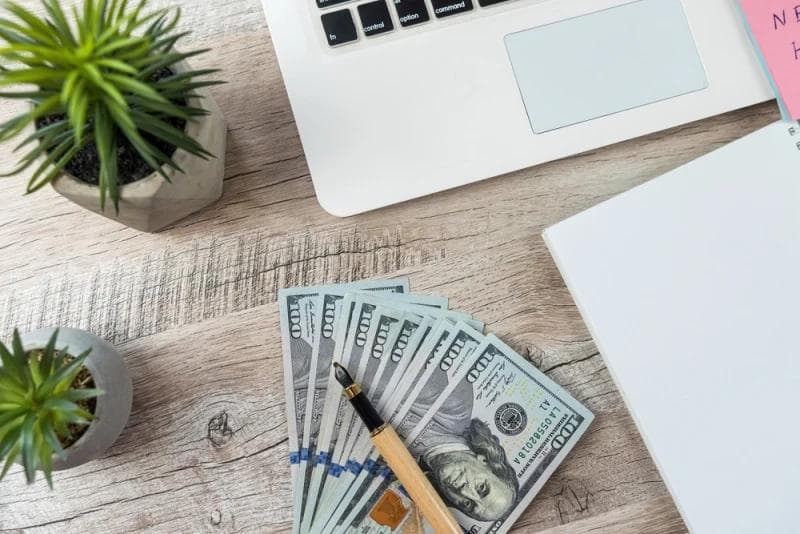 Legal Funding money placed on desk